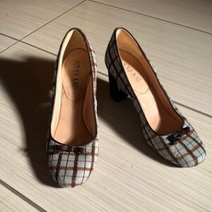 Anyi Lu Light Blue and Brown Plaid Block Heel Pumps with Bow Accent, Sz 38